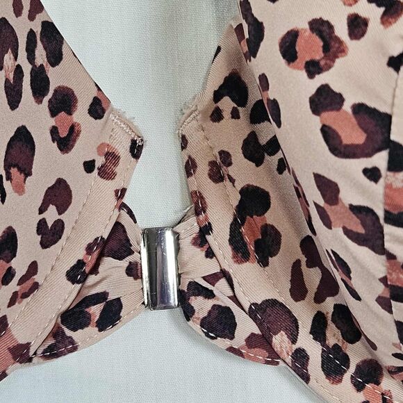 Adore Me Alexis Countour Plunge Bra Animal Print Size 38D Front Closure - Picture 3 of 7